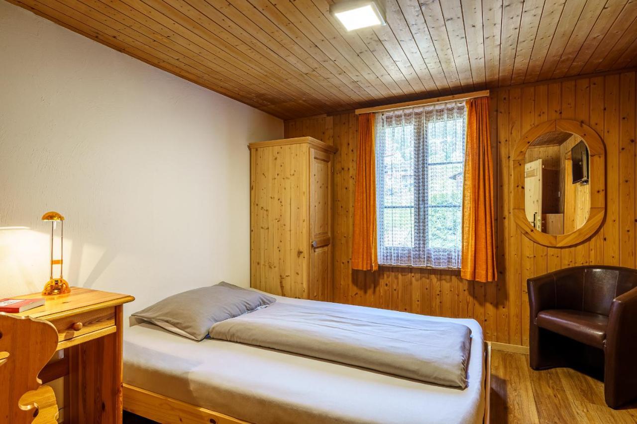 Hotel Silvapina Klosters-Serneus Extérieur photo
